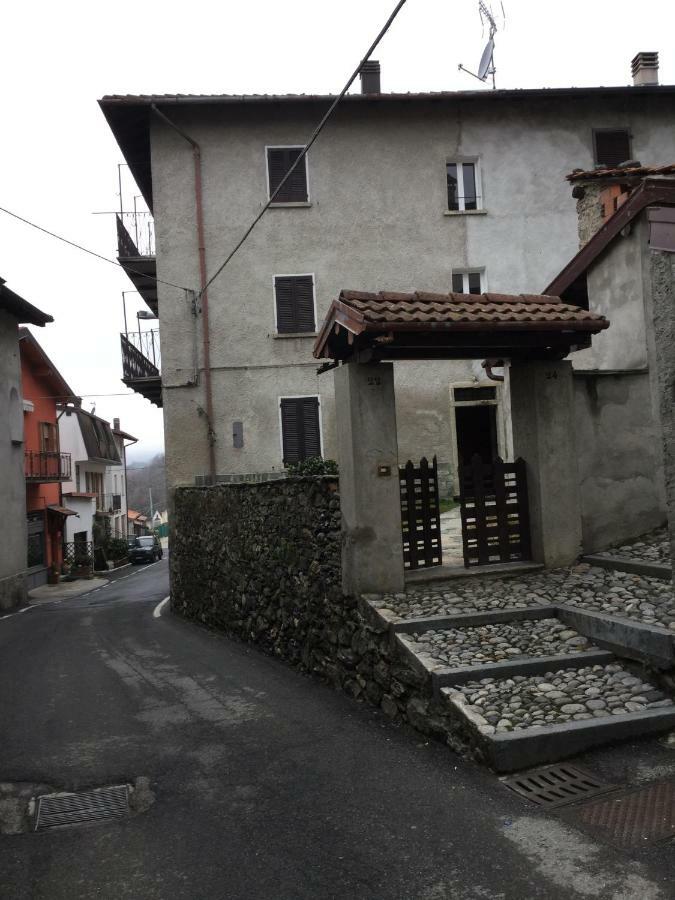 Ferienwohnung Ca D'Albin Gravedona Exterior foto